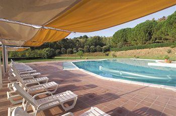 Villaggio Calaghena Hotel 4*
