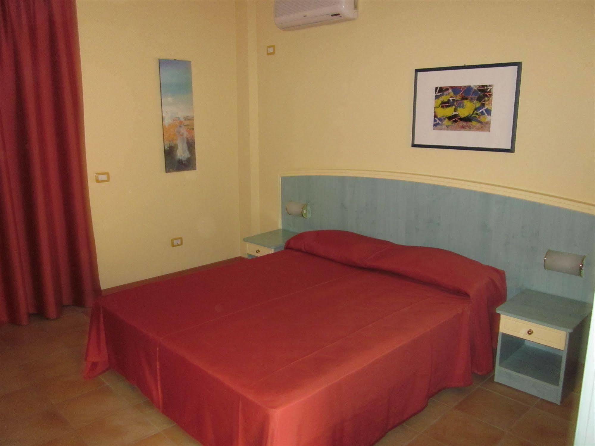 Hotel Villaggio Calaghena